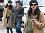 Laura Prepon and Ben Foster keep each other warm