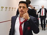 Manchester City to bid £25m for Arsenal's Alexis Sanchez